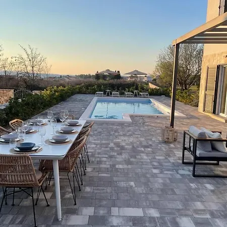 Katarina - Grosser Pool Beheizt - Meerblick Villa Vrsi