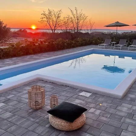 Villa Katarina - Großer Pool Beheizt - Meerblick - E-ladestation