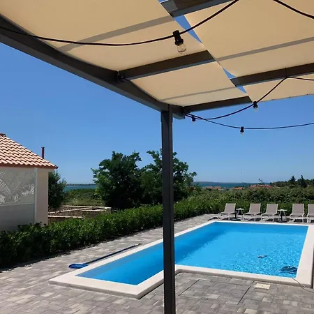 Katarina - Großer Pool Beheizt - Meerblick - E-ladestation Villa