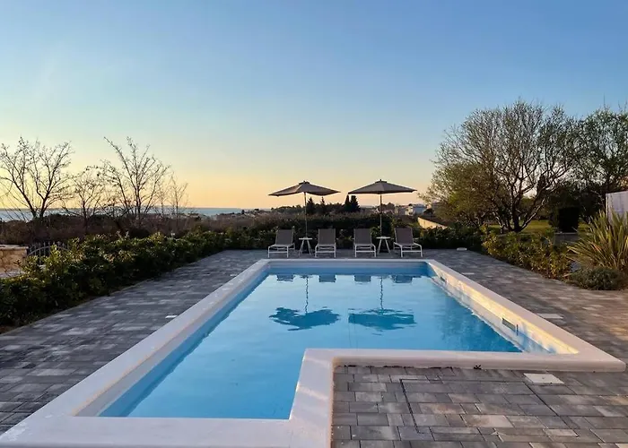 Katarina - Grosser Pool Beheizt - Meerblick Villa *