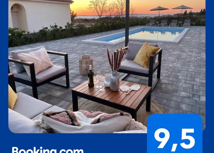 Villa Katarina - Grosser Pool Beheizt - Meerblick Vrsi